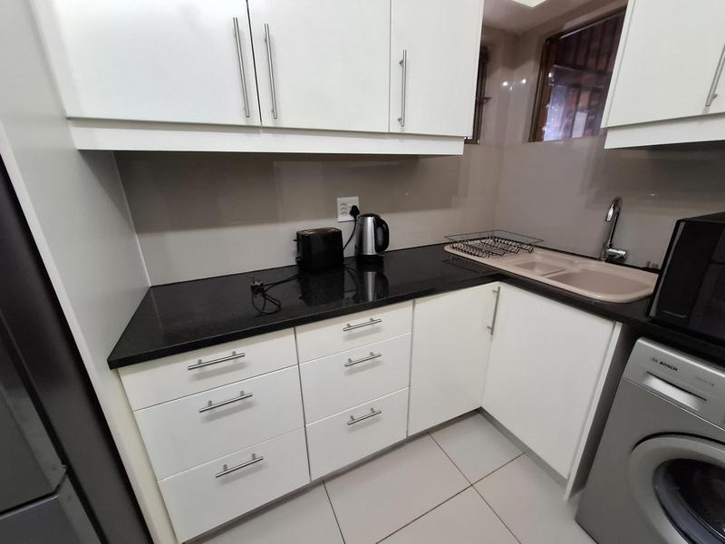 1 Bedroom Property for Sale in Heldervue Western Cape